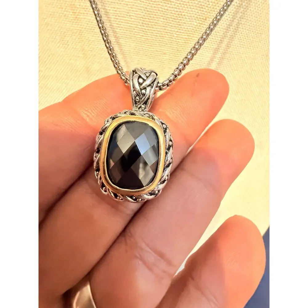 Vintage Black Faceted Pendant Necklace 16”